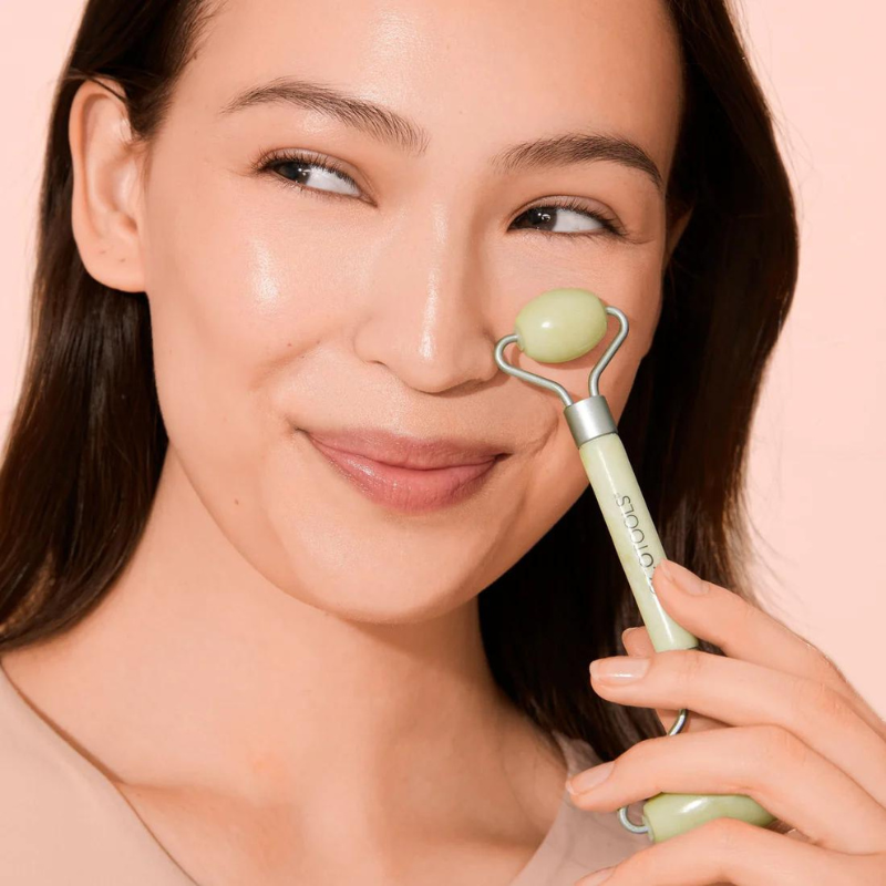 EcoTools Jade Facial Roller and Gua Sha Stone Duo - Alora