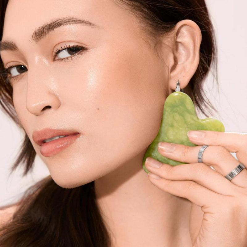 EcoTools Jade Facial Roller and Gua Sha Stone Duo - Alora